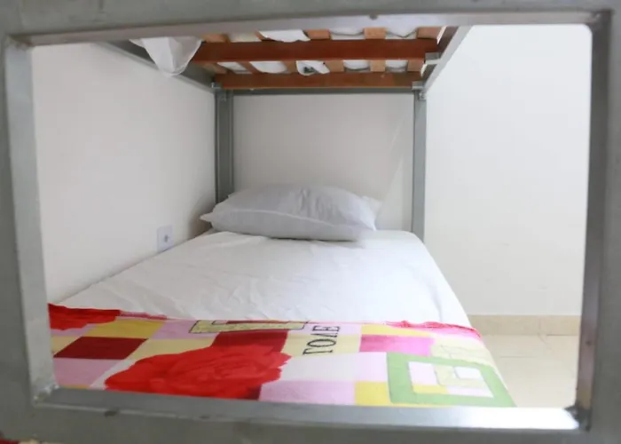 State Hostel - Em frente ao Metrô São Paulo